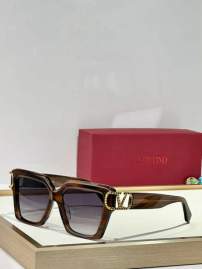 Picture of Valentino Sunglasses _SKUfw70044755fw